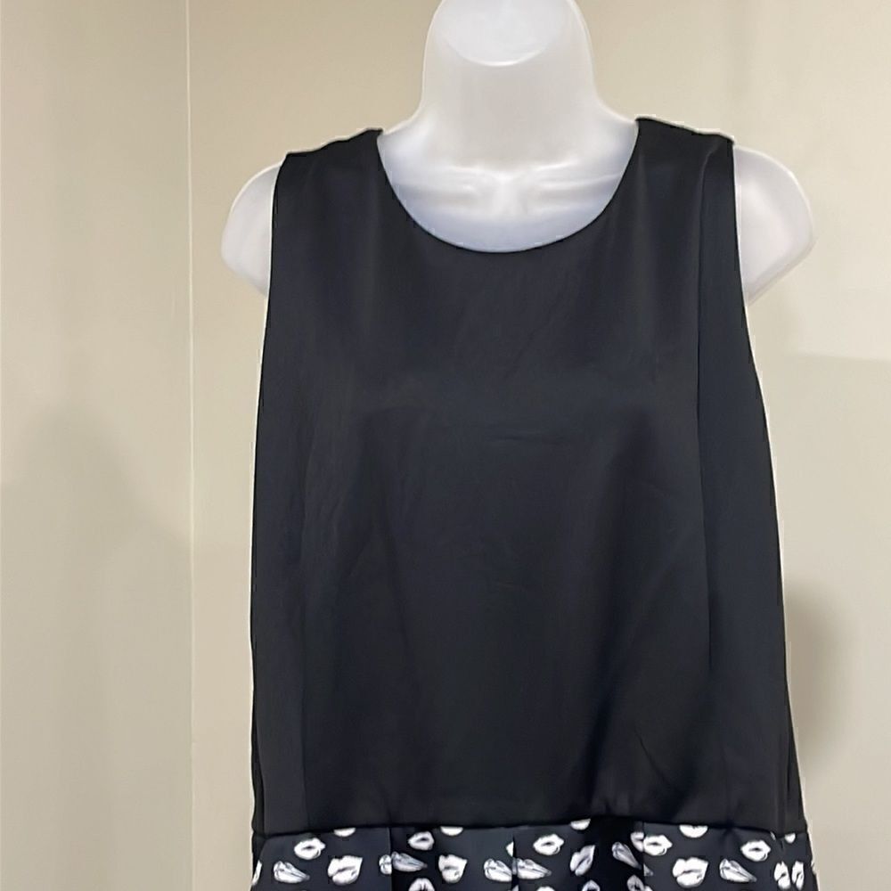 NWOT Hutch black dress with white lips. Size 3X 26/28 plus - Picture 2 of 10